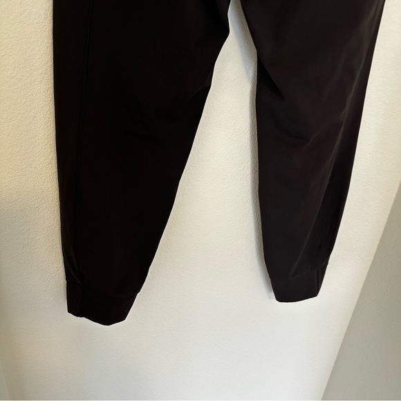 Athleta Distance Rainier Joggers Solid Black Size Large Women’s - Picture 8 of 11